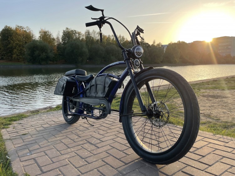 Электровелосипед-чоппер Bronco двухместный