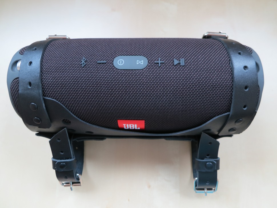 Разъемы колонки jbl