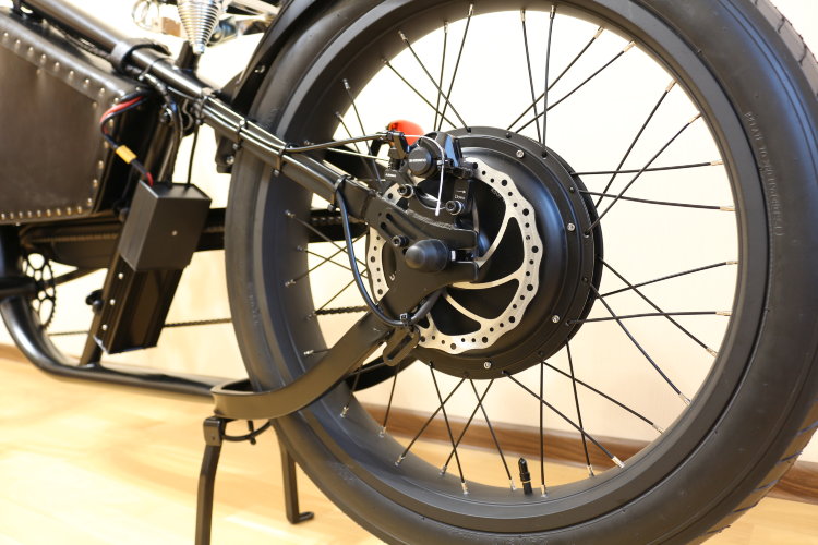 Электровелосипед-чоппер Prado