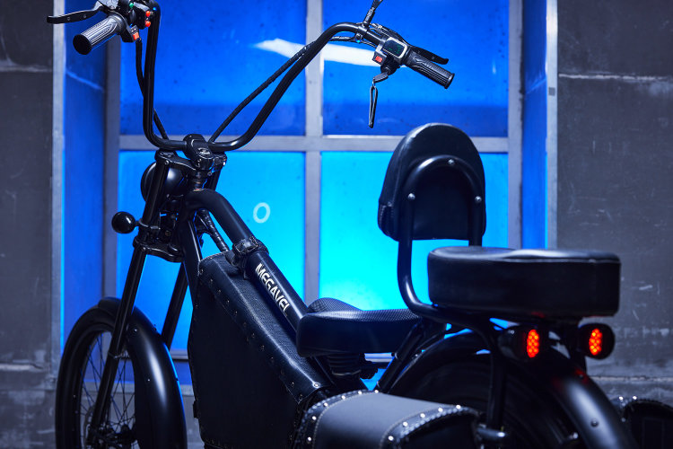 Двухместный электрочоппер Megavel FreeMan Exclusive