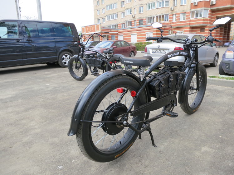 Электрокруизер Royal One и Extreme